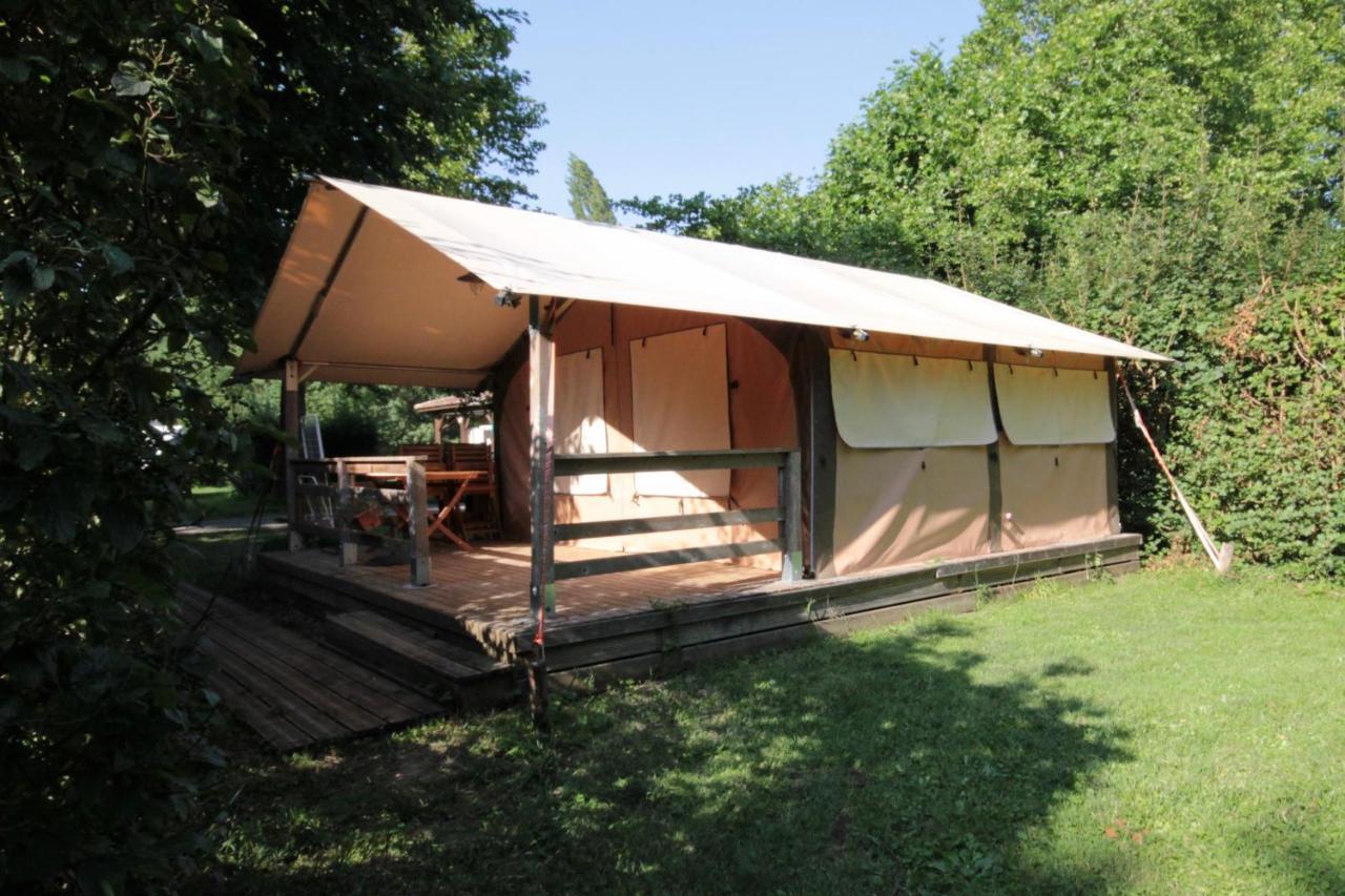 Camping L'Ilot Du Chail Sansais Экстерьер фото