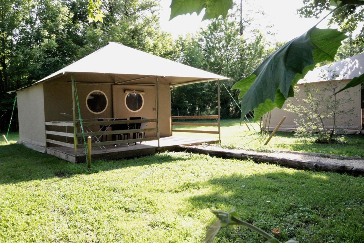 Camping L'Ilot Du Chail Sansais Экстерьер фото