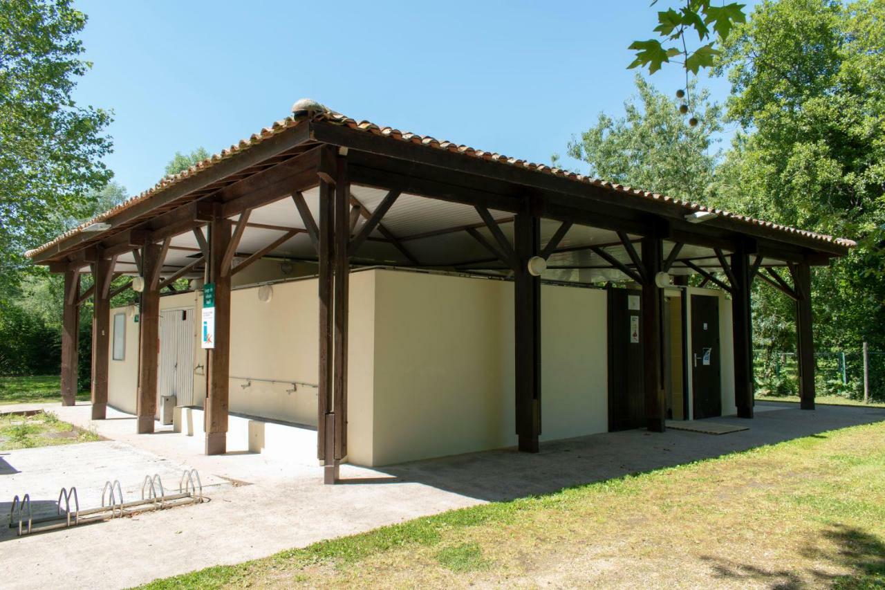 Camping L'Ilot Du Chail Sansais Экстерьер фото